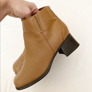 AJ Valenci Womens Boots 6.5W